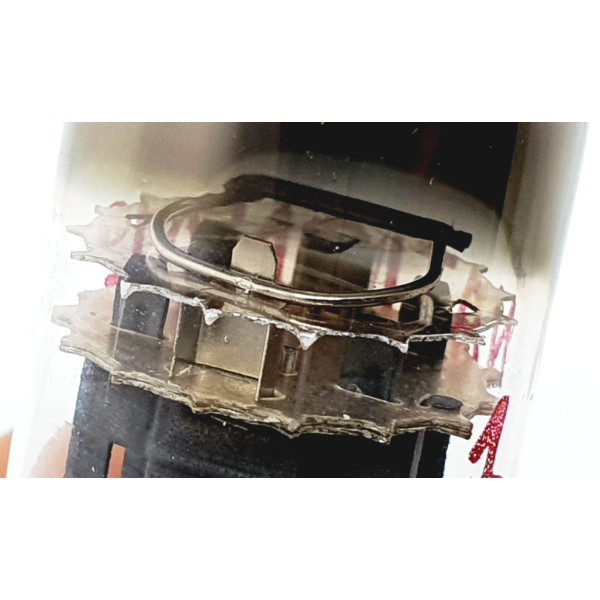 6414 National USA NOS-NIB Tripla Mica Pair (v1 - v2)