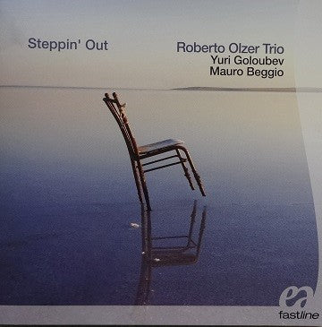 Roberto OLZER TRIO - STEPPIN' OUT (CD)