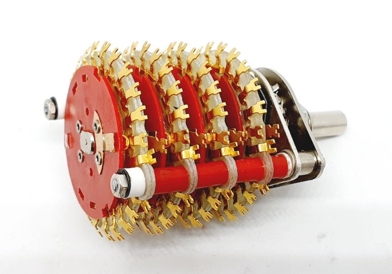 4 Vie 24 Posizioni Cortocircuitante Metal