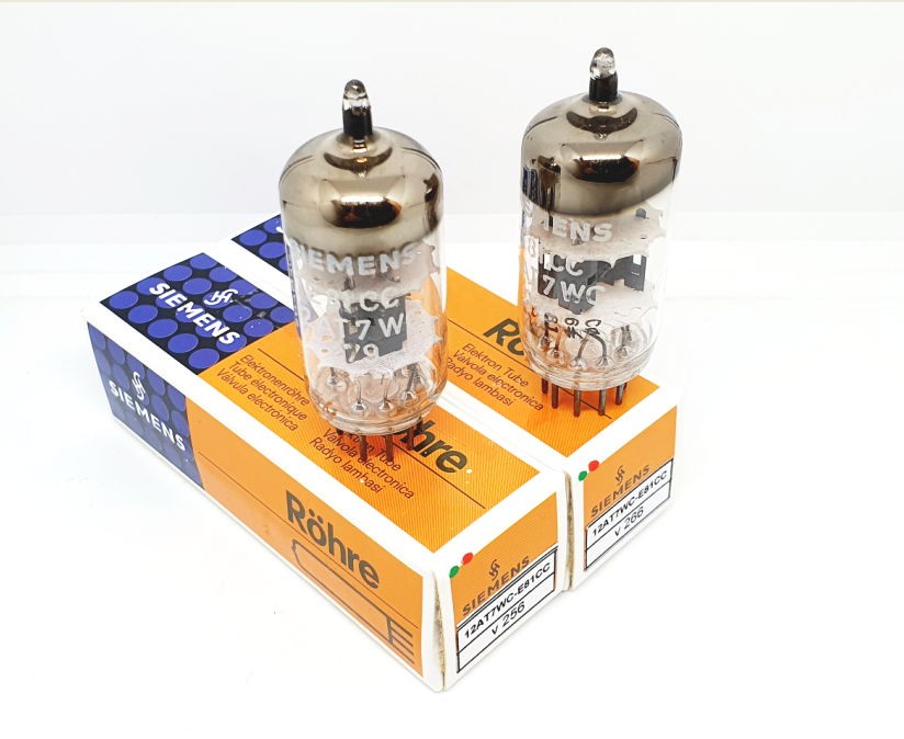 E81CC - 12AT7WC SIEMENS NOS-NIB Coppia (v260 - v265)