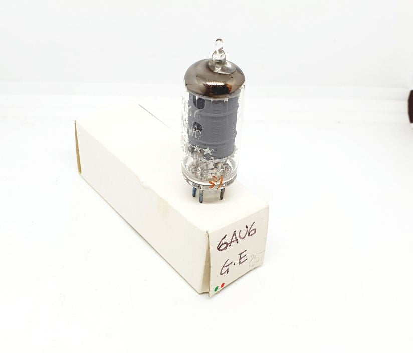 6AU6WC - 6136 - EF94 GE 5 Star USA NOS Singola (v25)