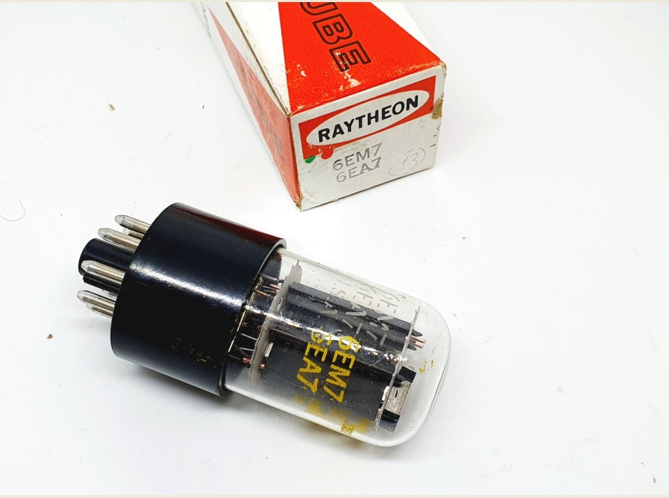 6EM7 - 6EA7 Raytheon USA NOS-NIB Coin Base Singola (v13)