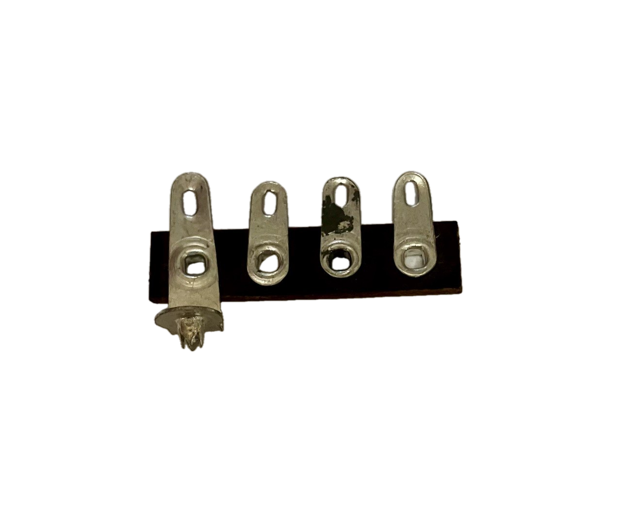 Ancoraggi bachelite con 4 pin in ottone nikelato - APL4