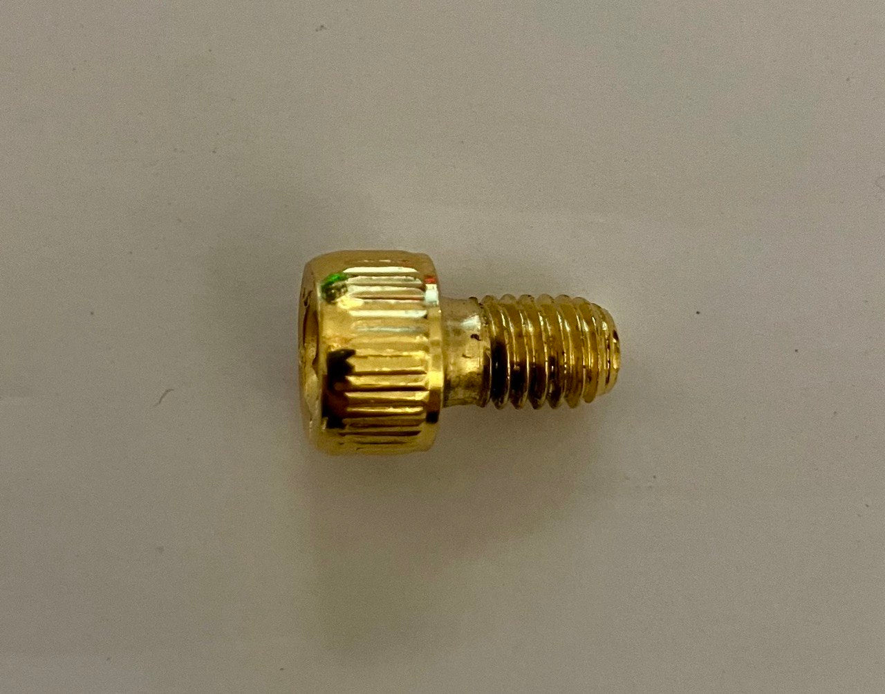 Vite testa cilindrica brugola gold 8x13 - placcata oro 24k
