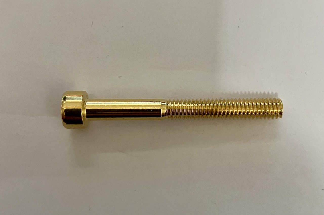 Vite testa cilindrica brugola gold 7x39 - placcata oro 24k